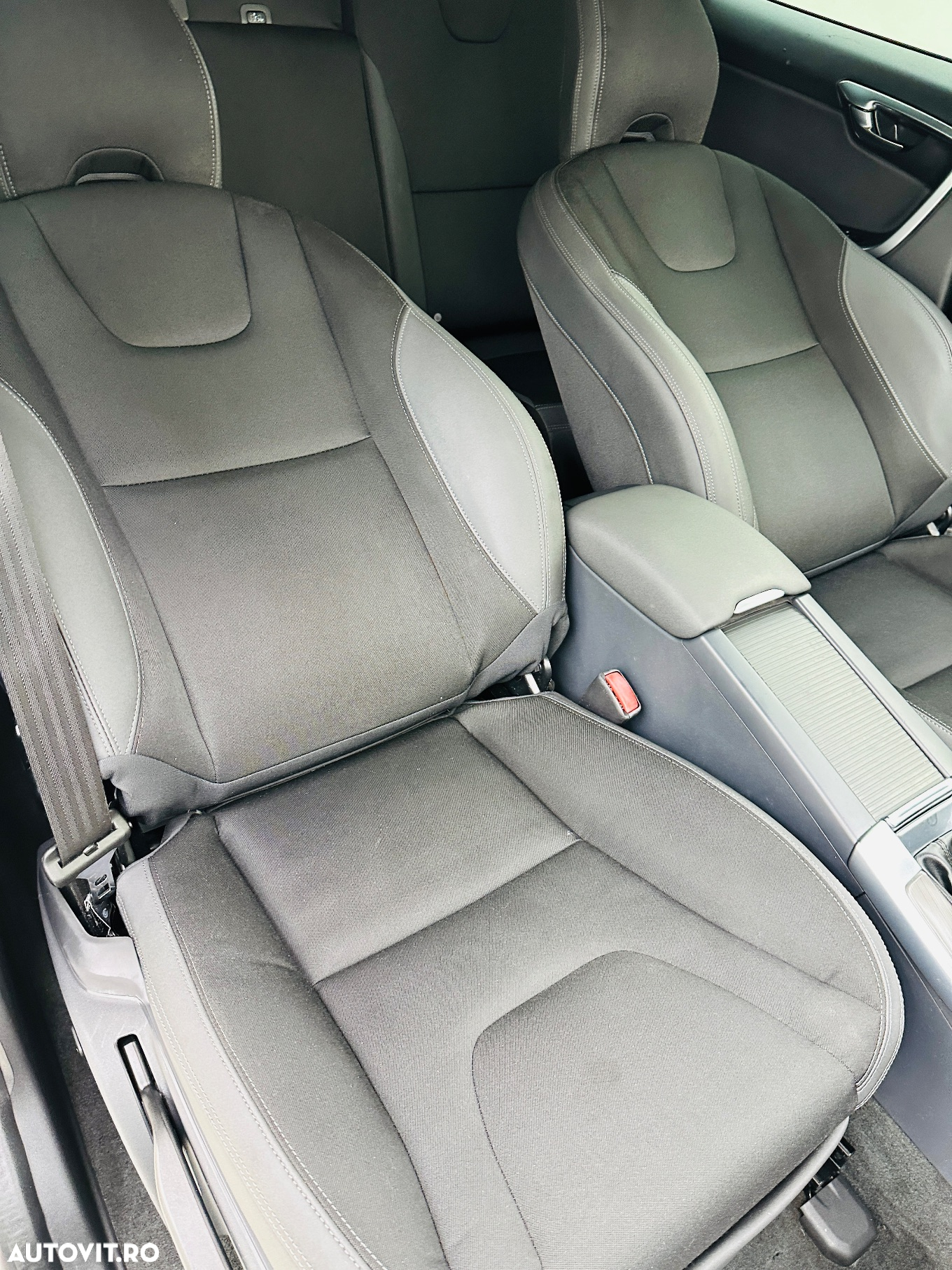 Volvo XC 60 - 24
