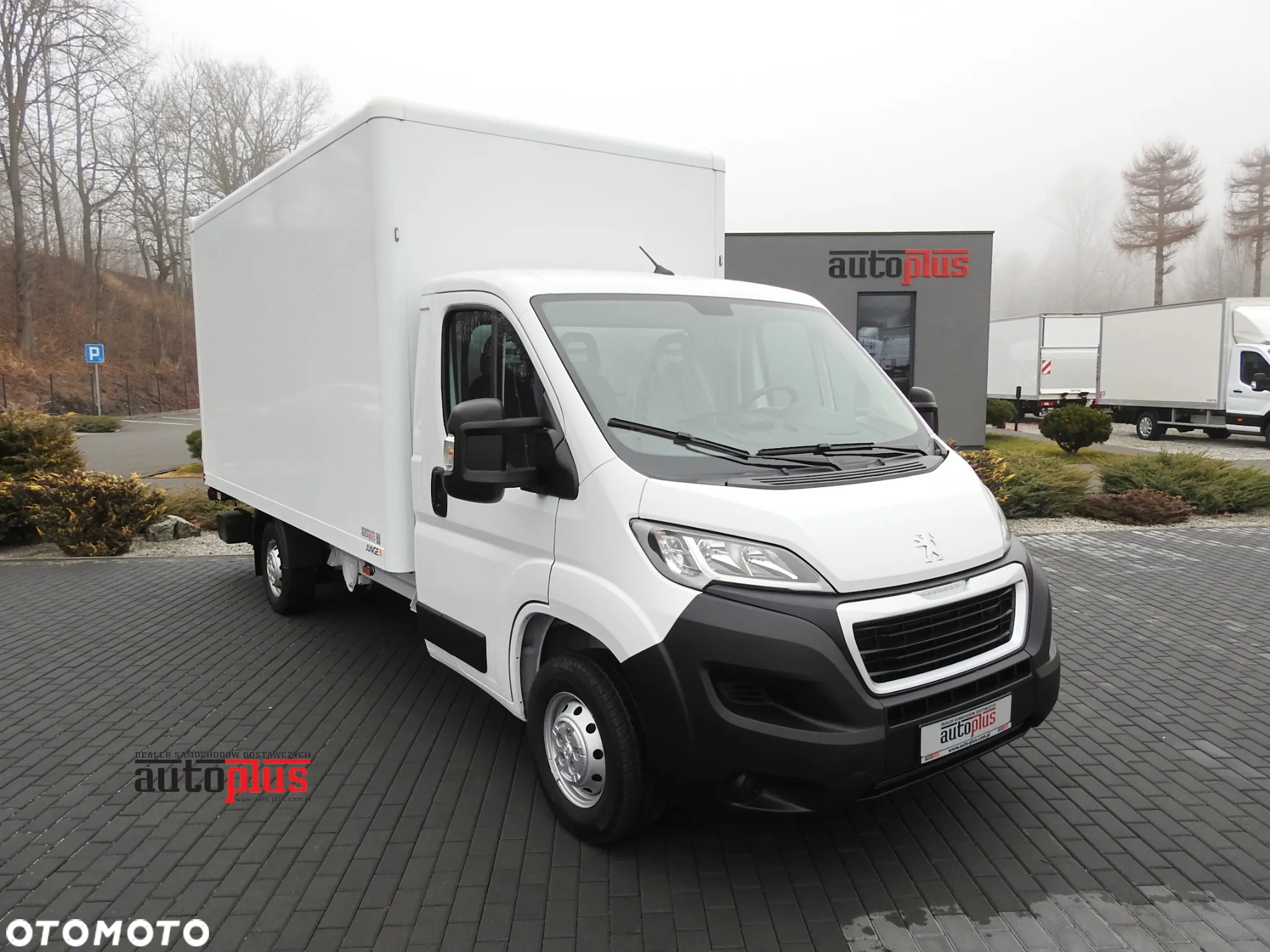 Peugeot BOXER KONTENER WINDA 8 PALET TEMPOMAT KLIMATYZACJA 140KM [ V05055 ] - 2