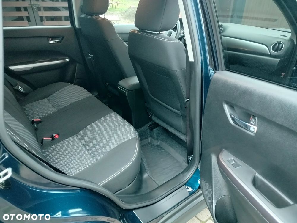 Suzuki Vitara - 17