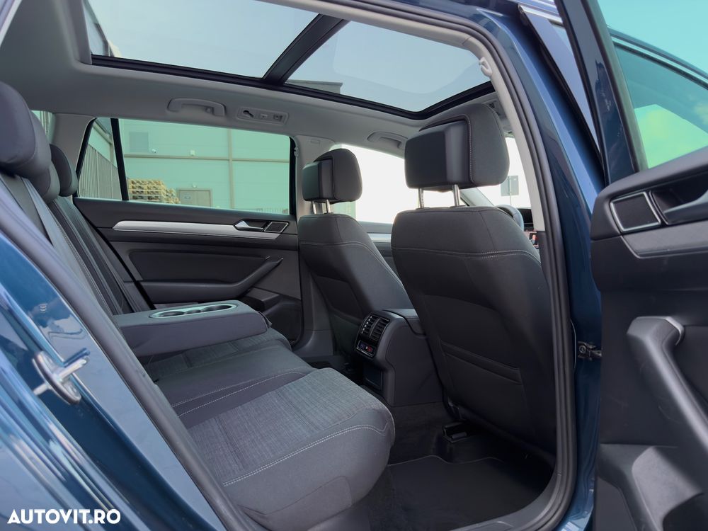 Volkswagen Passat 2.0 TDI SCR DSG Business - 24
