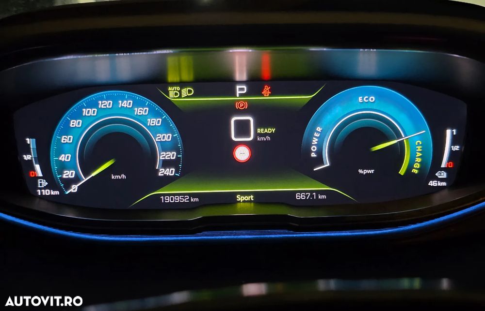 Peugeot 3008 PHEV 300 EAT8 4X4 GT - 30