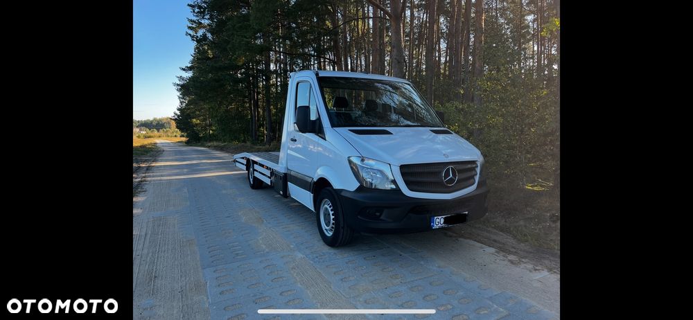 Mercedes-Benz Sprinter - 1