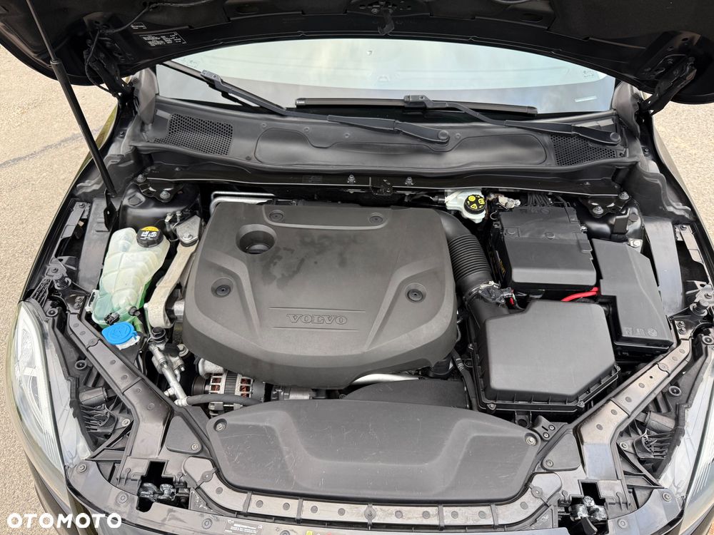 Volvo V40 Cross Country D2 Drive-E Momentum - 12