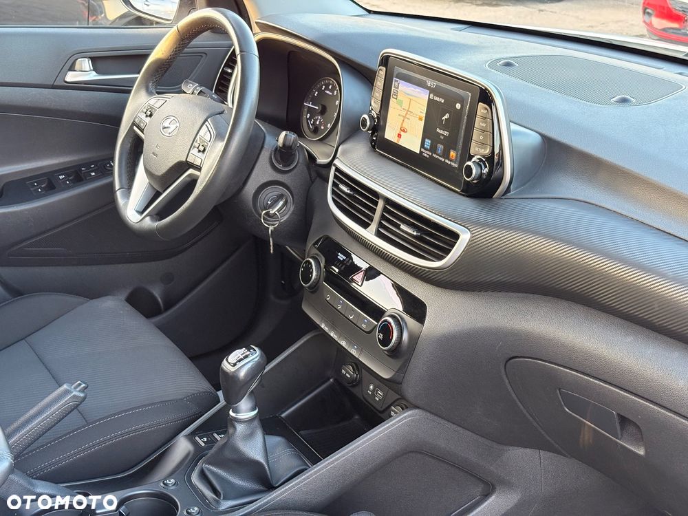 Hyundai Tucson 1.6 GDi 2WD Trend - 28