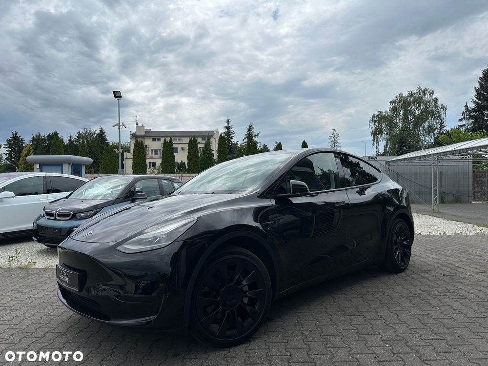 Tesla Model Y RWD - 4