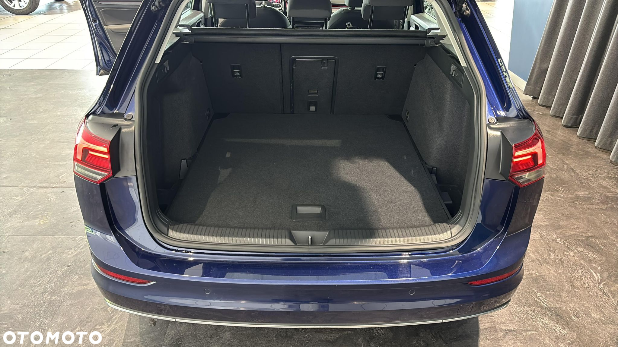 Volkswagen Golf VIII 2.0 TDI Style DSG - 17
