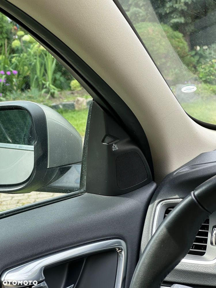 Volvo S60 - 18