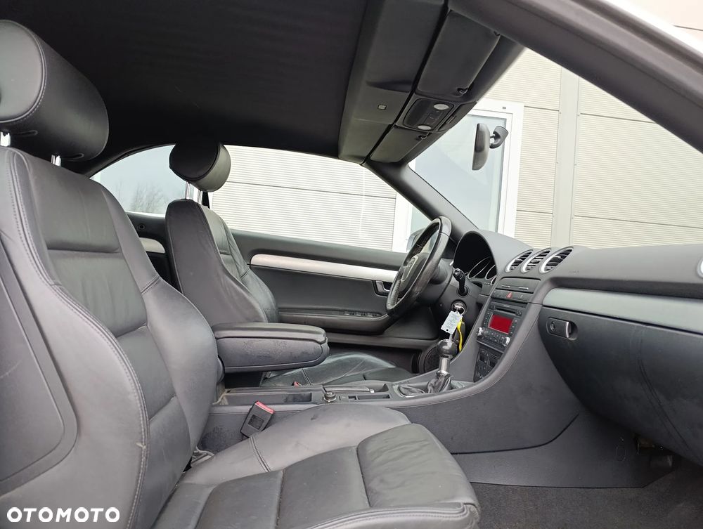 Audi A4 Cabrio 2.0 TFSI - 16