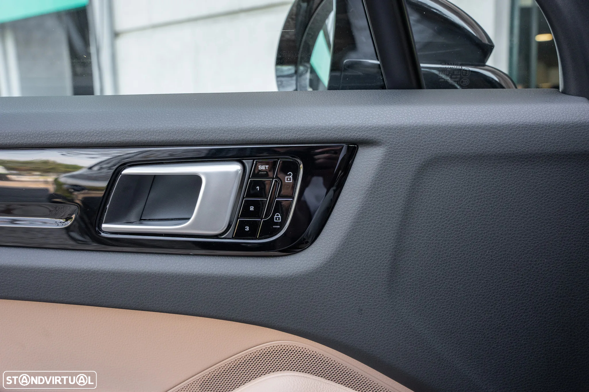 Porsche Cayenne E-Hybrid - 22