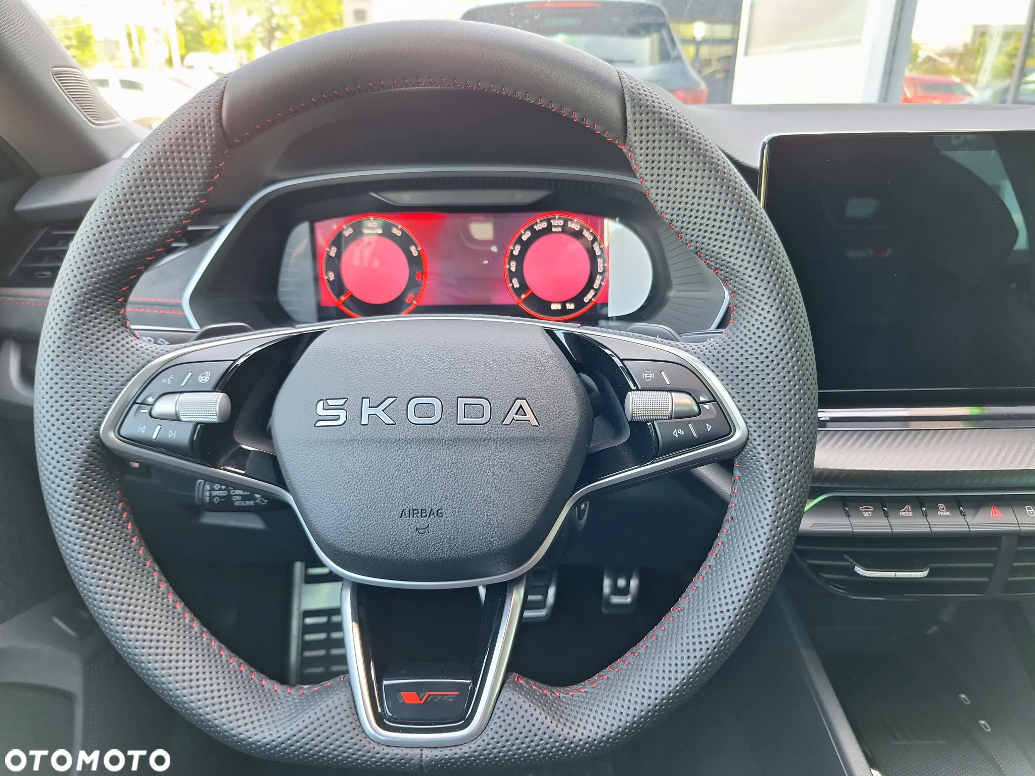 Skoda Octavia 2.0 TSI RS DSG - 13