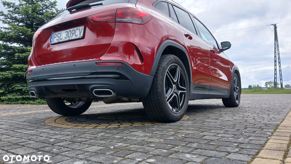 Mercedes-Benz GLA - 3