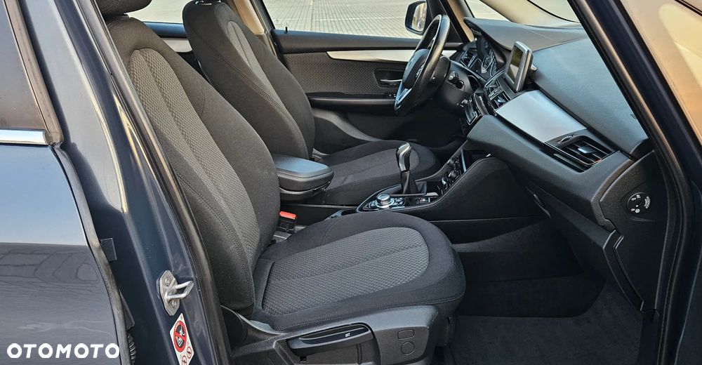 BMW Seria 2 216d Gran Tourer Luxury Line - 11