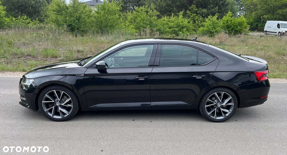 Skoda Superb 2.0 TSI 4x4 Sportline DSG - 7