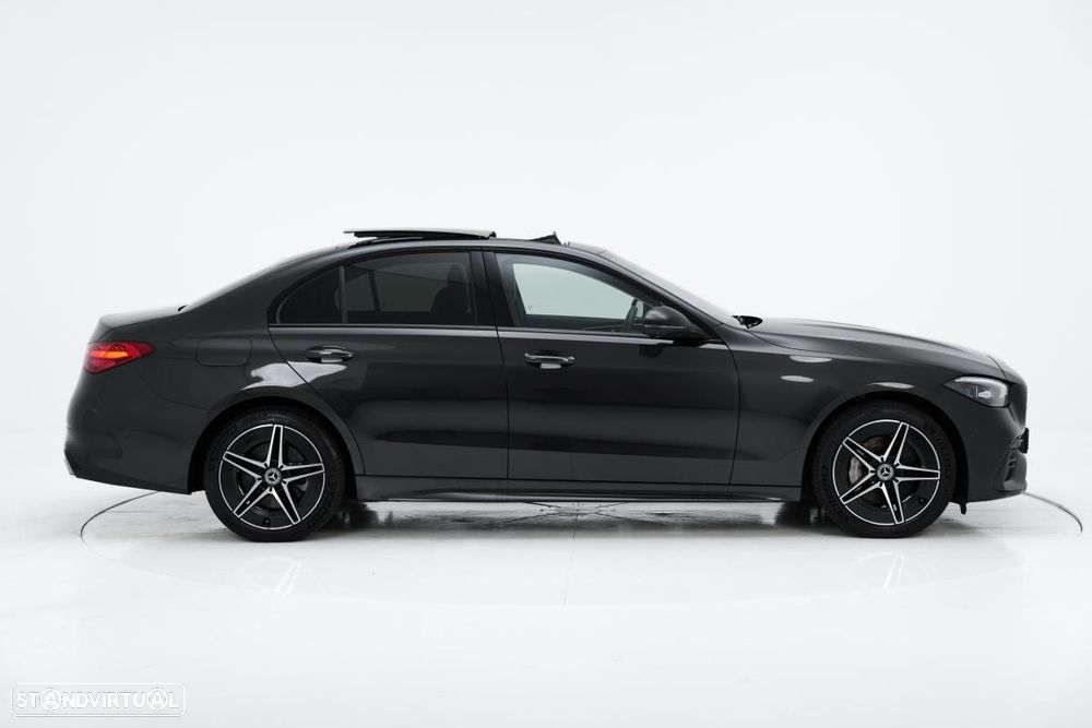 Mercedes-Benz C 300 e 9G-TRONIC AMG Line - 2