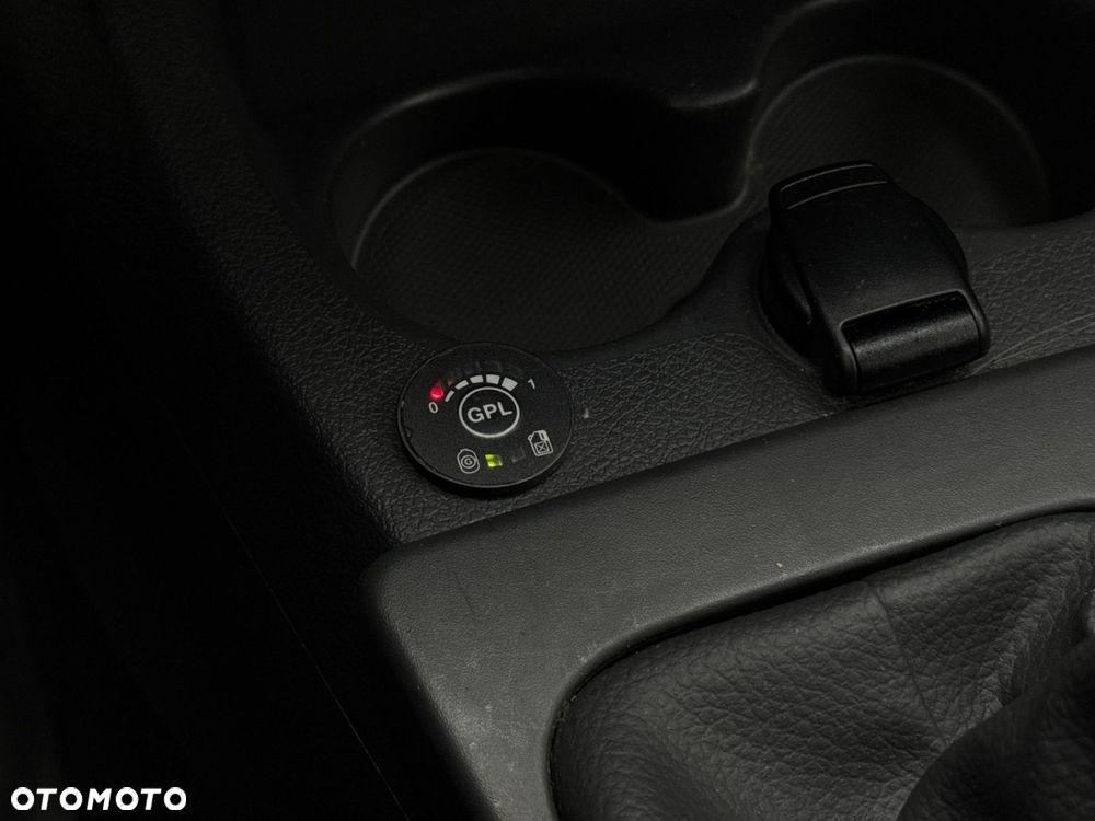 Dacia Lodgy - 17