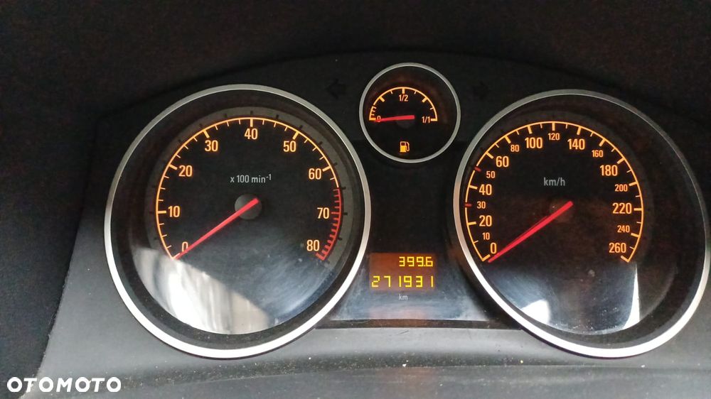 Opel Astra 1.6 - 12