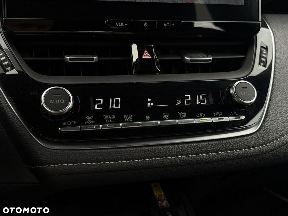 Toyota Corolla 1.8 Hybrid Executive - 27