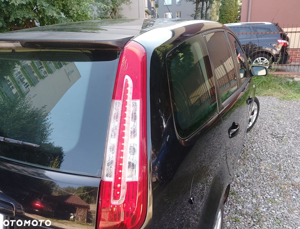 Ford C-MAX 1.8 Titanium - 9