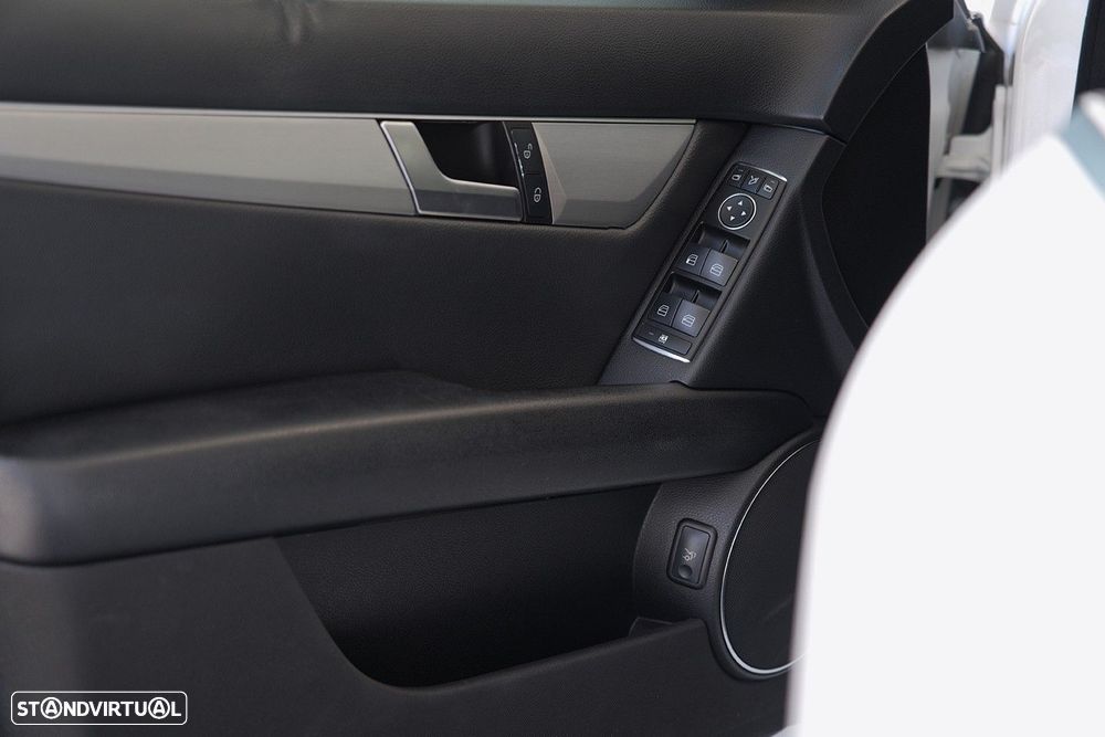Mercedes-Benz C 220 BlueTEC Avantgarde - 16