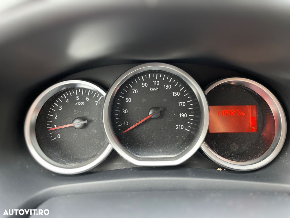 Dacia Logan 0.9 TCe 90 CP Prestige - 14