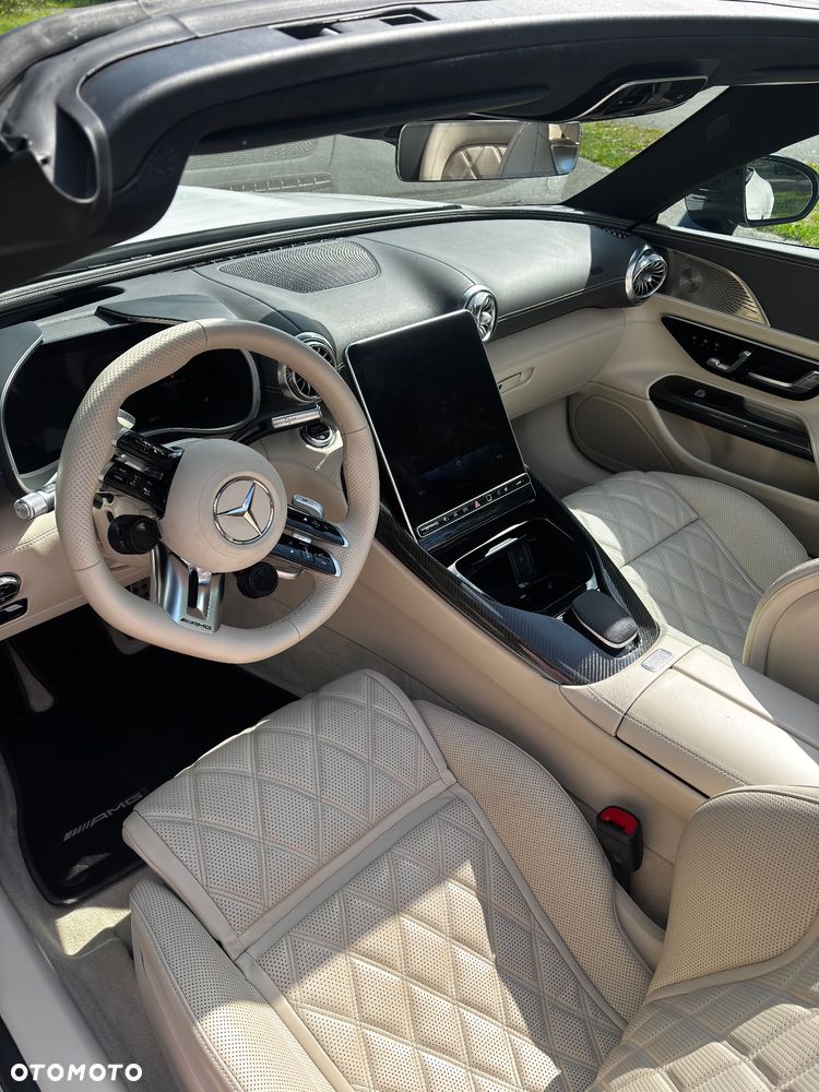 Mercedes-Benz SL 63 4Matic+ SPEEDSHIFT MCT 9G - 35