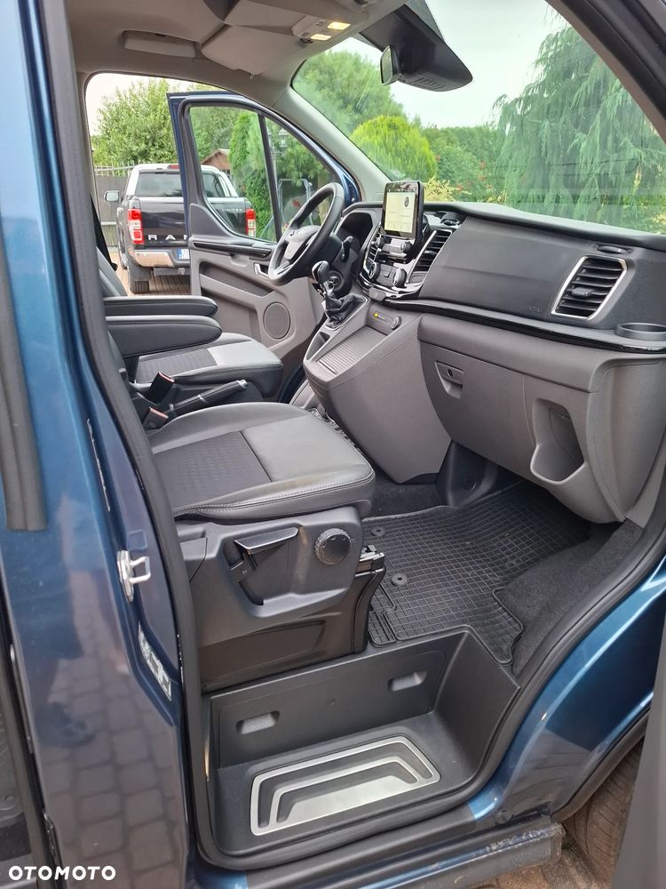Ford Tourneo Custom 2.0 EcoBlue L2 Titanium - 15
