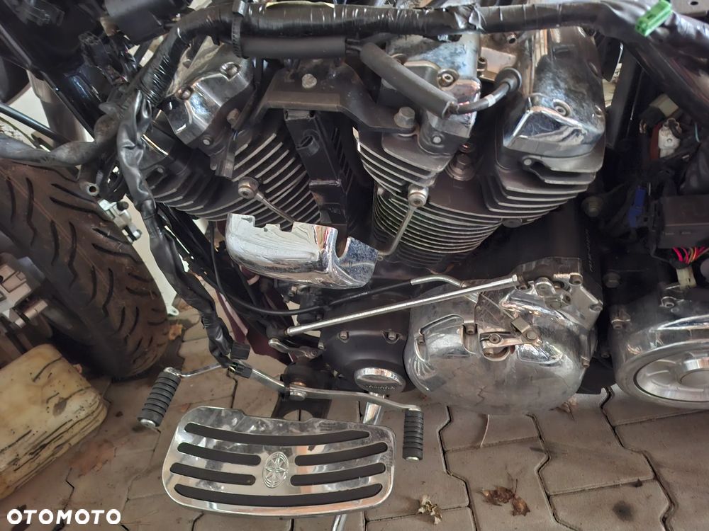 Yamaha road star 1700 - 1