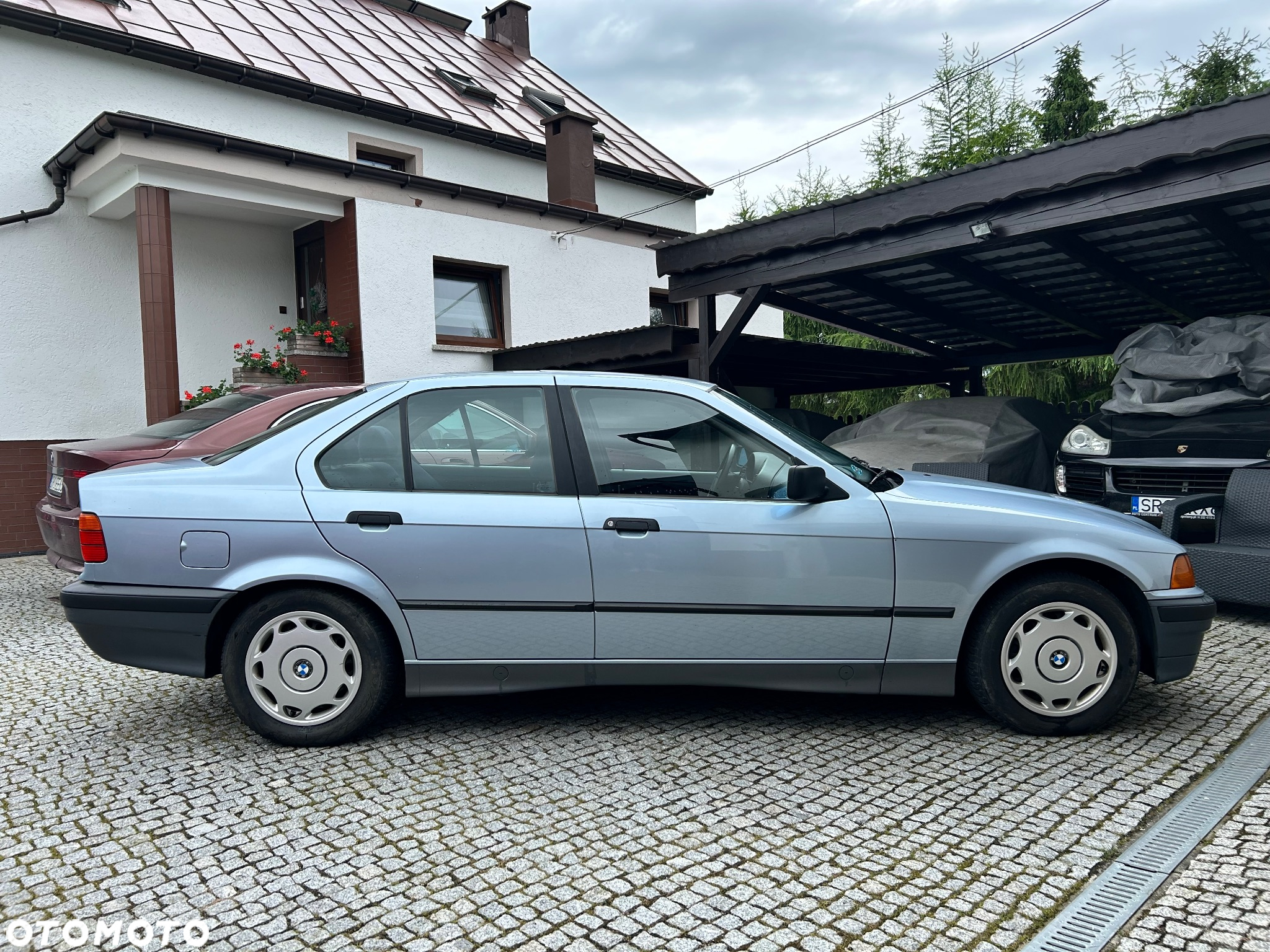 BMW Seria 3 320i - 6