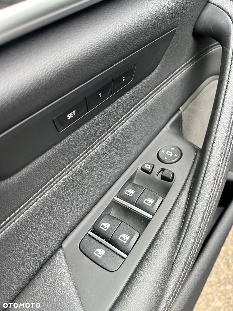 BMW Seria 5 530i xDrive M Sport sport - 10
