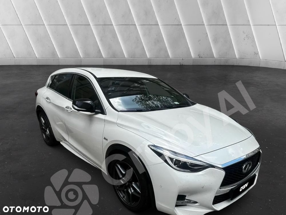 Infiniti Q30 2.0t Sport AWD 7DCT - 1
