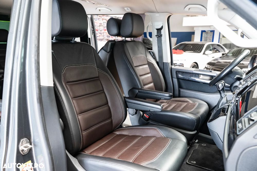 Volkswagen Caravelle 2.0 TDI 150 kW LR Highline DSG 4M - 23