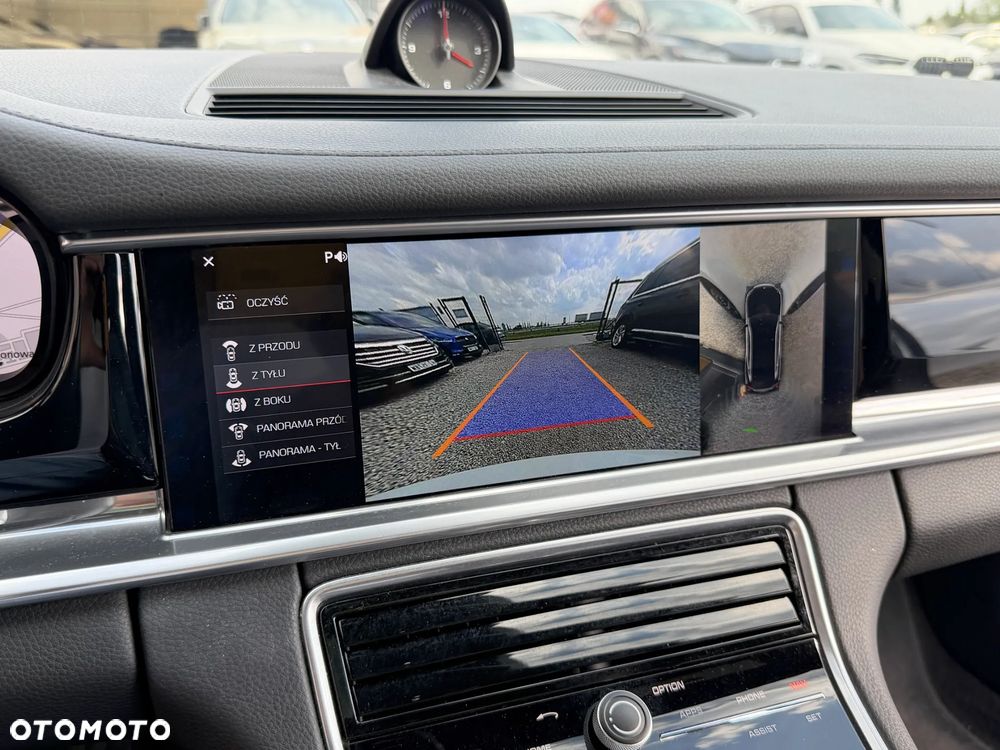 Porsche Panamera 4 Edition 10 Jahre - 11