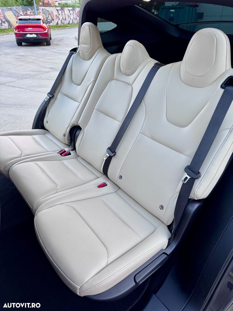 Tesla Model X Long Range - 6