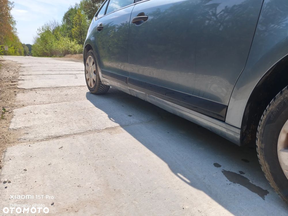 Citroën C4 1.6 16V Exclusive - 5