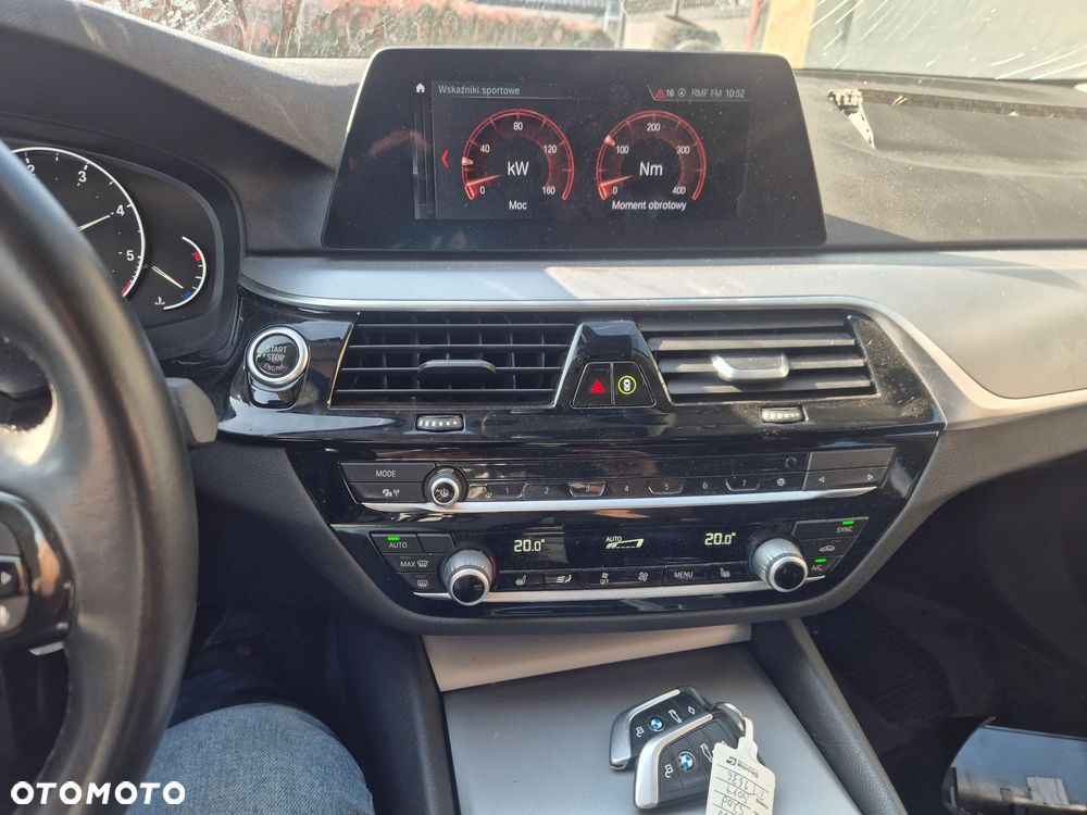 BMW Seria 5 520d M Sport Edition - 19