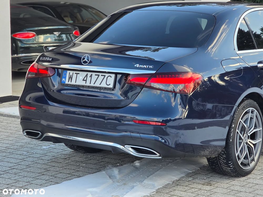 Mercedes-Benz Klasa E - 19