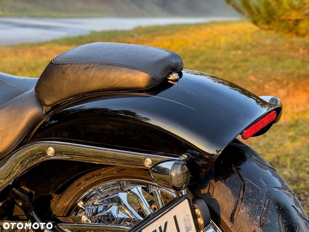 Harley-Davidson FXSB Breakout - 36