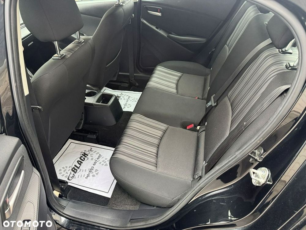 Mazda 2 - 11
