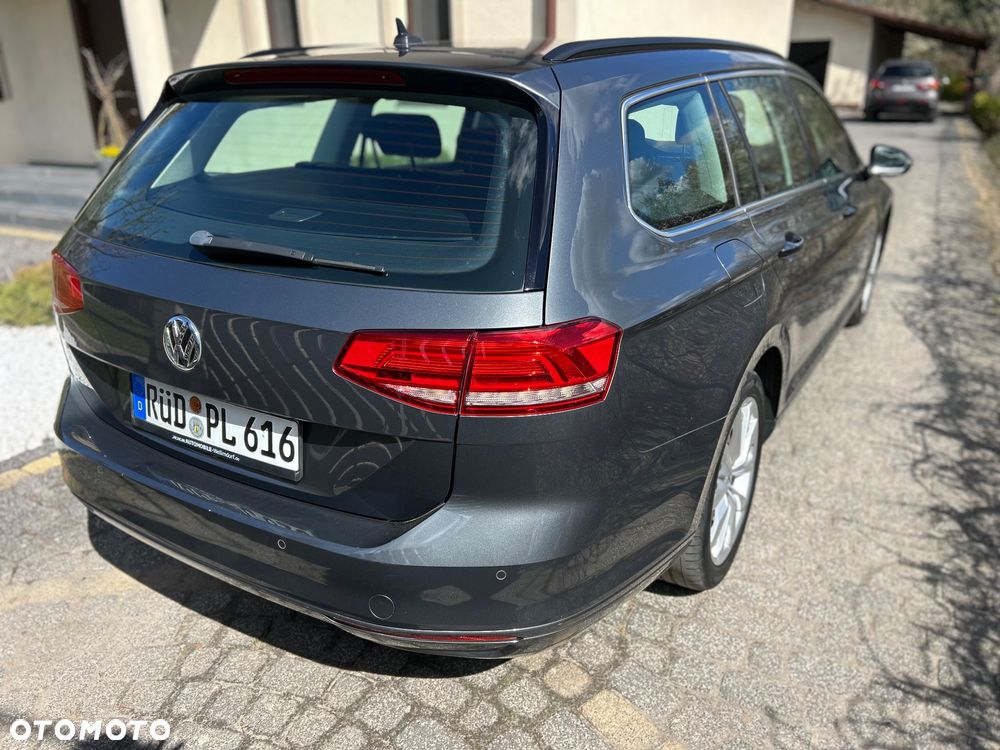 Volkswagen Passat Variant 2.0 TDI SCR DSG Comfortline - 6