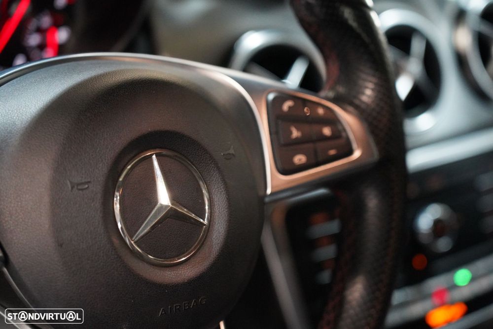 Mercedes-Benz GLA 180 CDI AMG Line - 10