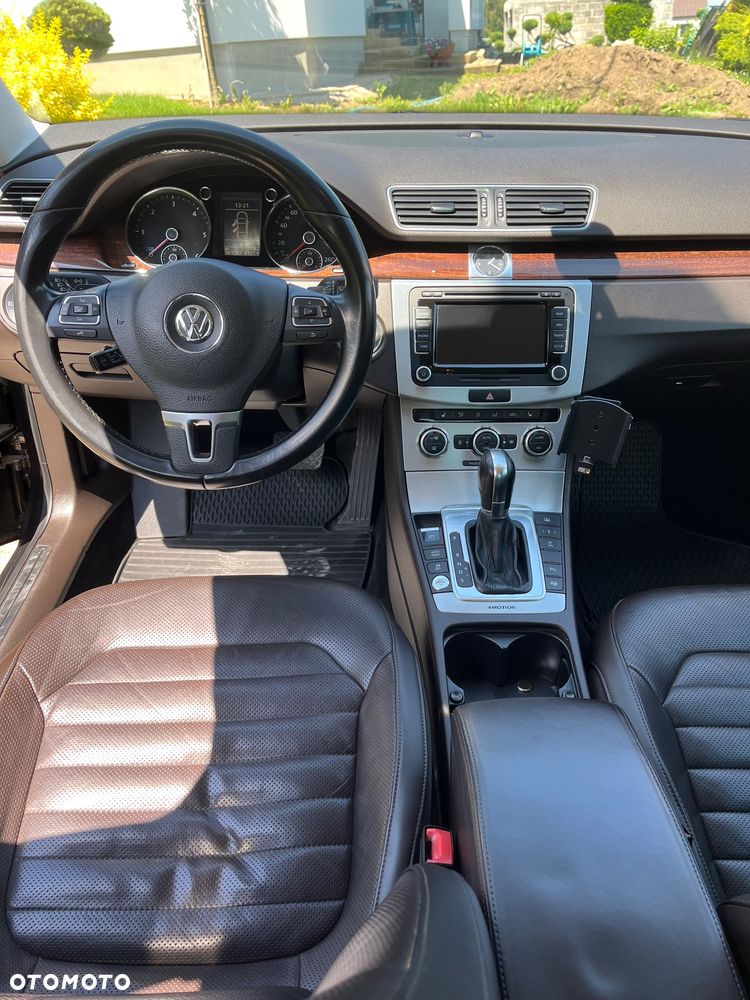 Volkswagen Passat 2.0 TDI 4Mot Highline DSG - 6