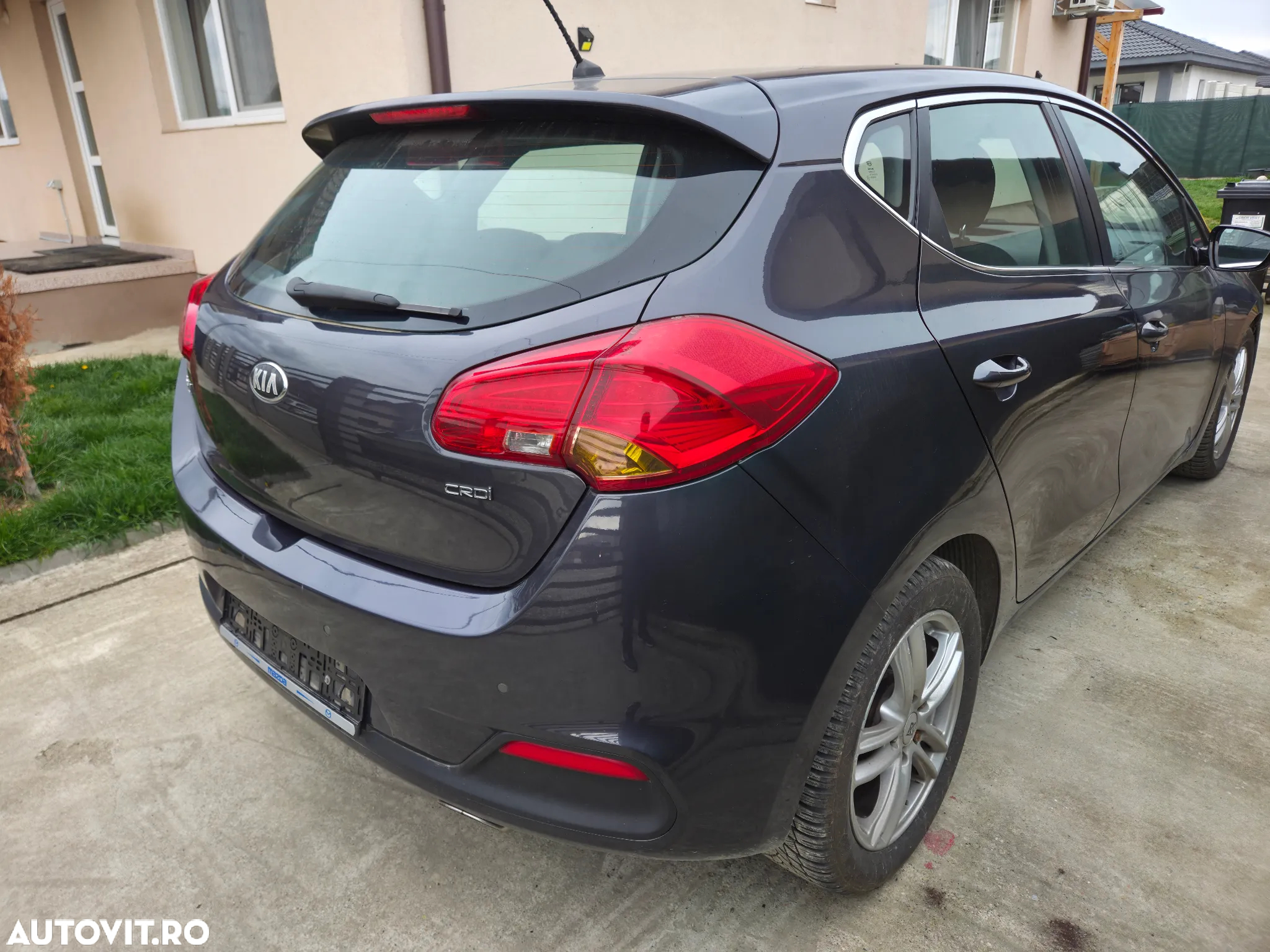 Kia Ceed 1.4 CRDi 90 Vision - 6