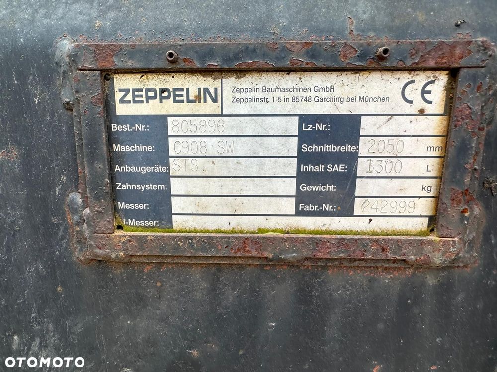 Caterpillar CAT 908 - 23