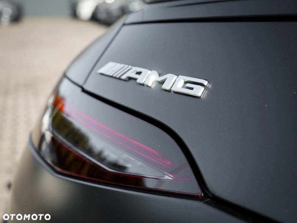 Mercedes-Benz AMG GT - 13