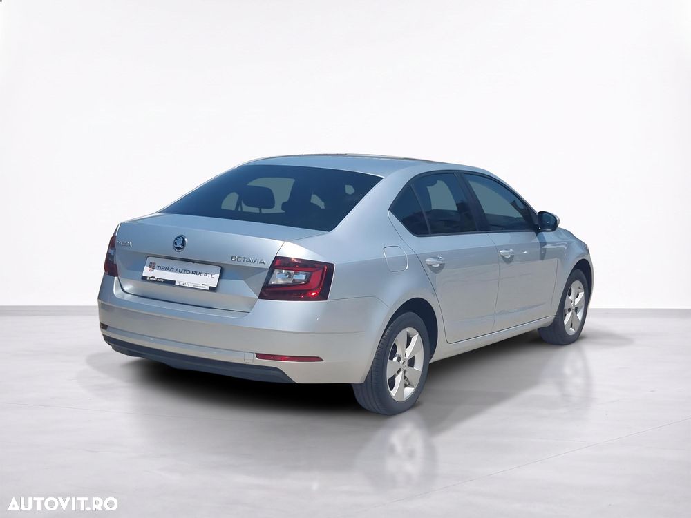 Skoda Octavia - 6