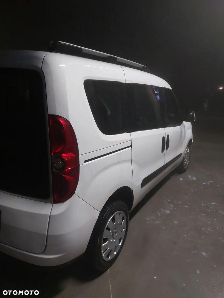 Fiat Doblo 2.0 16V Multijet Emotion - 7