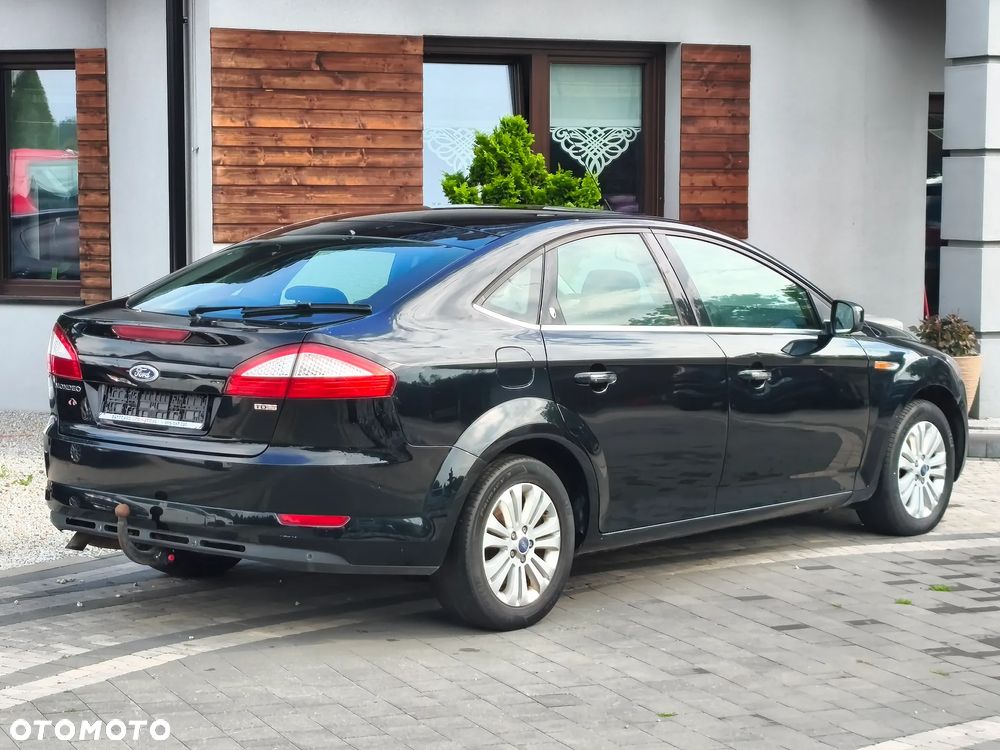 Ford Mondeo 2.0 TDCi Titanium - 19