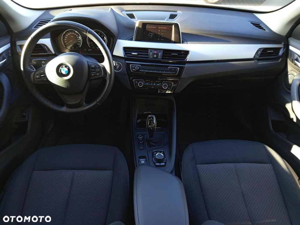 BMW X1 - 15