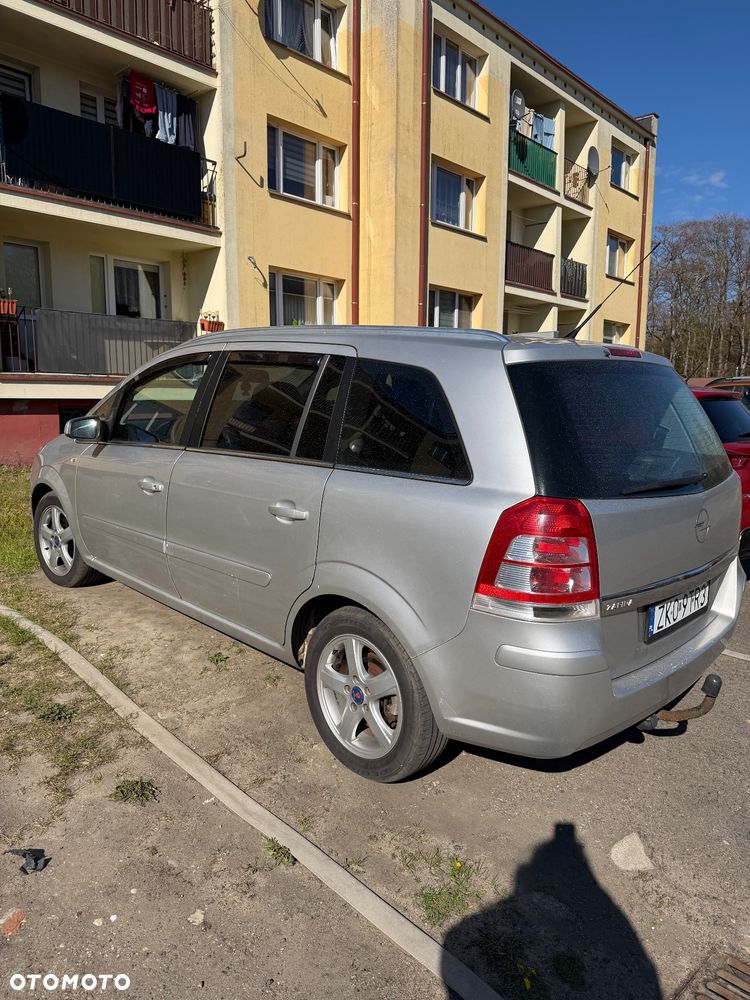 Opel Zafira 1.8 Enjoy - 7