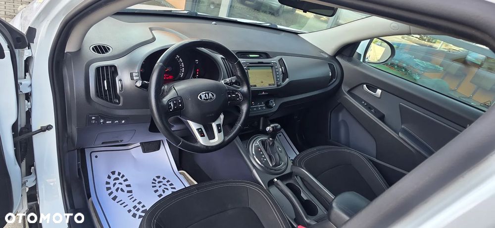 Kia Sportage - 14